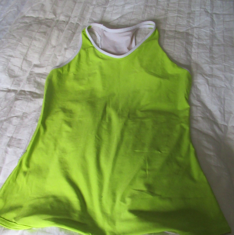 athletic Ladies top M - Picture 4 of 4